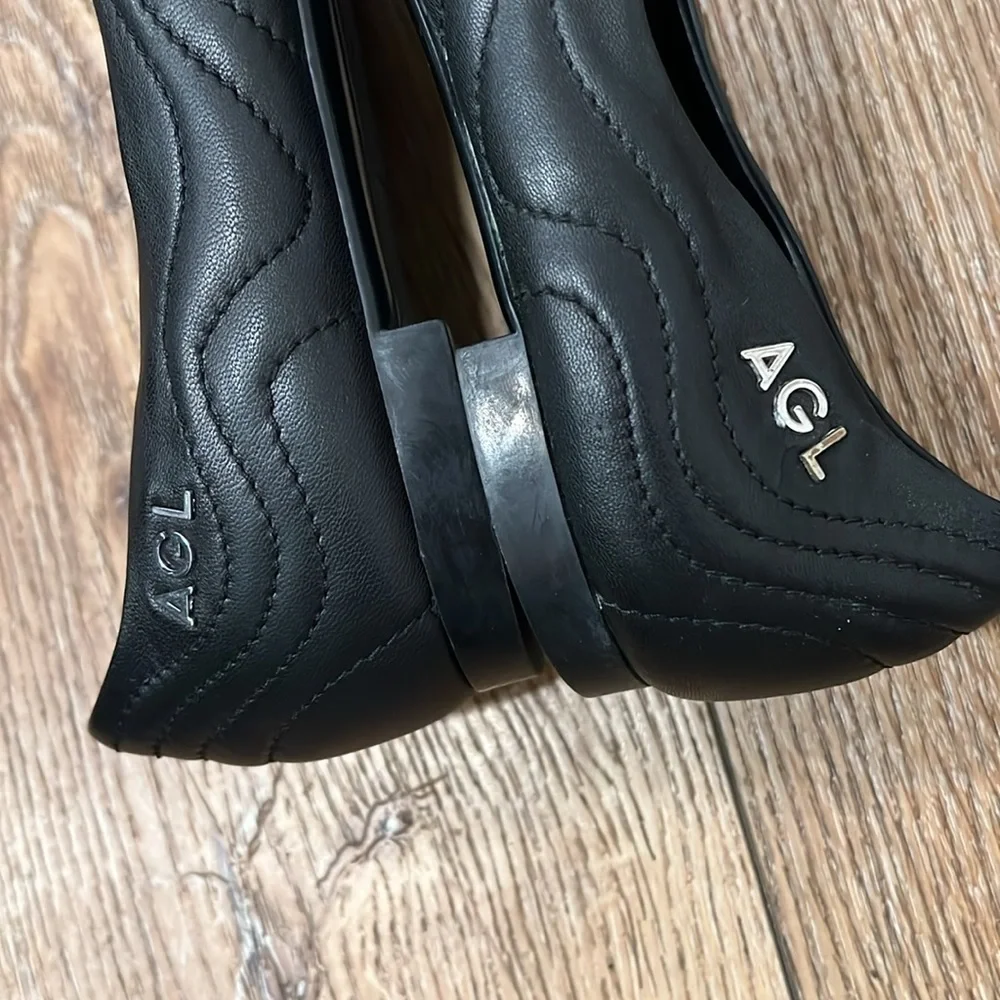 AGL Miledy Black Leather Almond Toe Flats Size 35/5